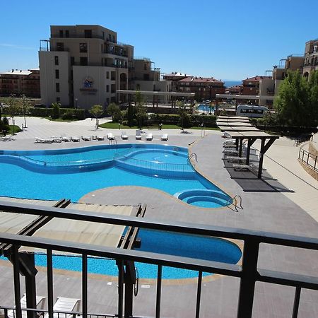 Menada Luxor Apartments Светий Влас Екстер'єр фото