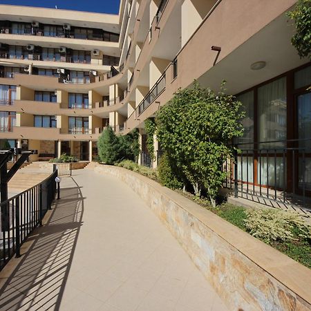 Menada Luxor Apartments Светий Влас Екстер'єр фото