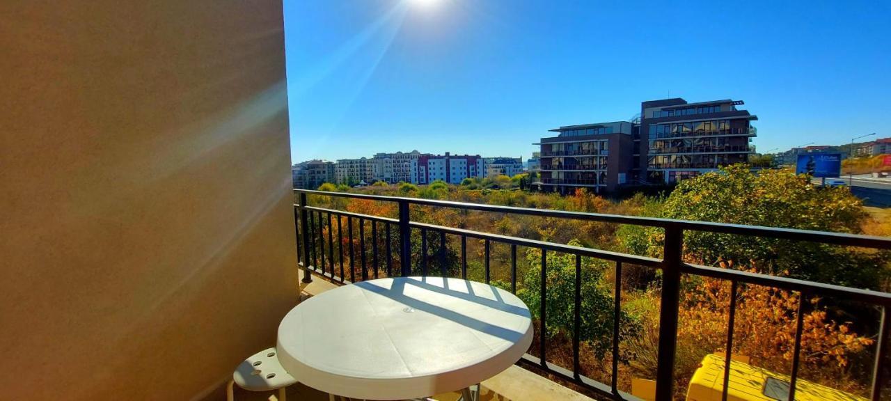Menada Luxor Apartments Светий Влас Екстер'єр фото