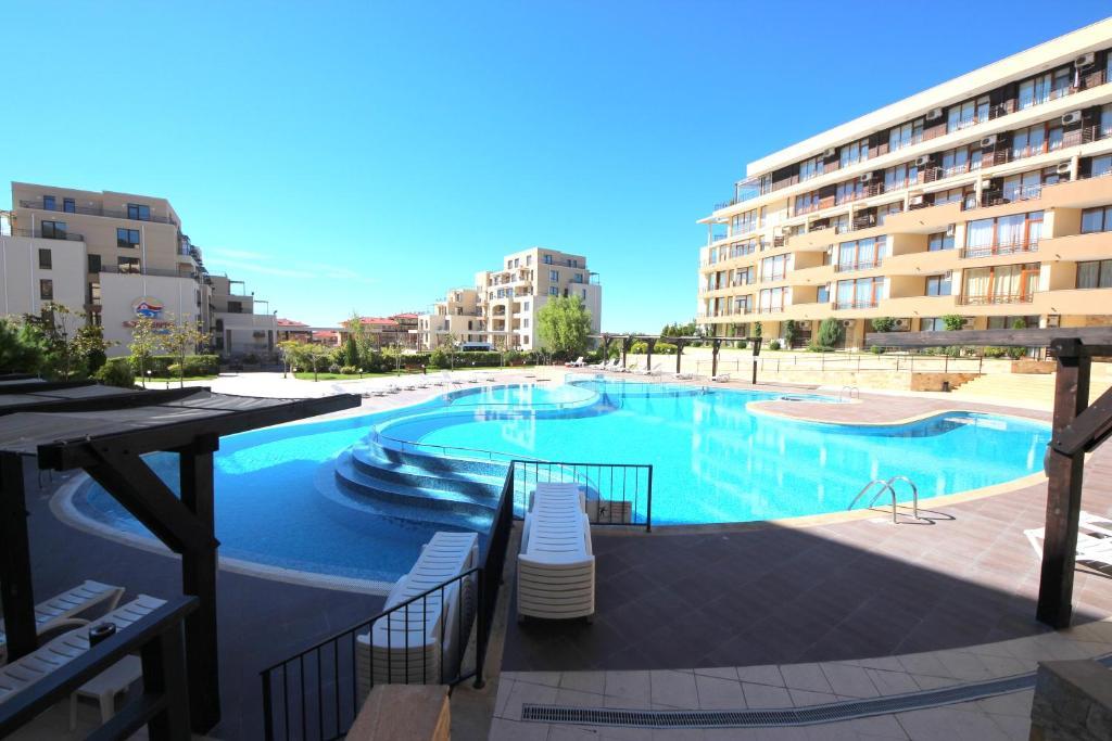 Menada Luxor Apartments Светий Влас Екстер'єр фото