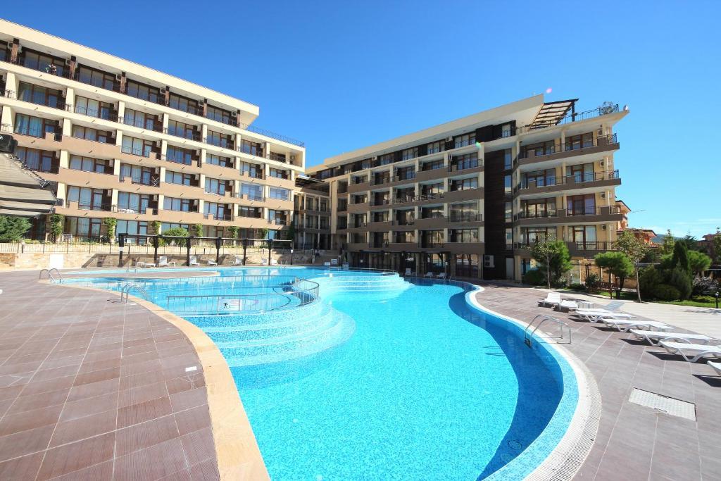 Menada Luxor Apartments Светий Влас Екстер'єр фото