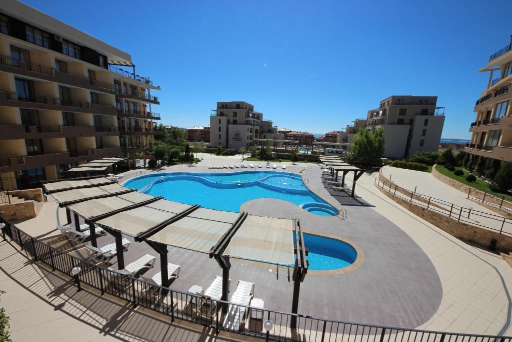 Menada Luxor Apartments Светий Влас Екстер'єр фото
