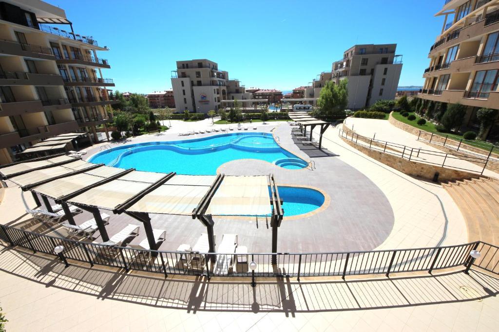 Menada Luxor Apartments Светий Влас Екстер'єр фото